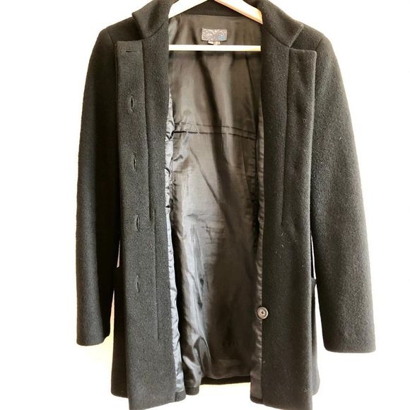 ⭐️HOST Pick⭐️ Black Wool Blend Coat - medium - Picture 3 of 4
